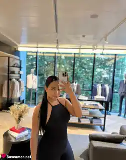 678982909 - Sara quiere volar