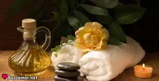 656901751 - Busco masajista para mi