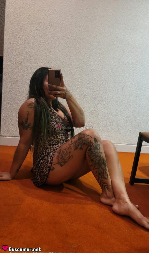 643563994 - Parejas