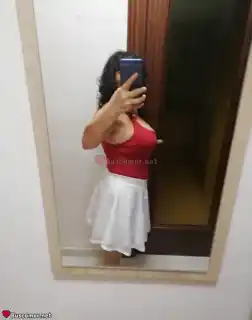 644547704 - Victoria nunca se rinde, siempre sigue adelante con fuerza.