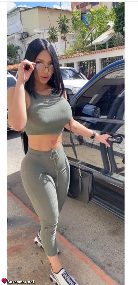 634169535 - Hola, soy Victoria y me encanta conocer gente.