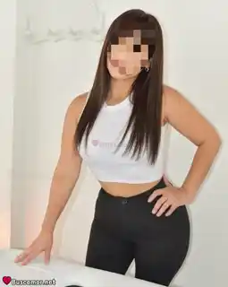 624579043 - me gusta disfrutar de masajes relaxantes en el spa