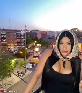 647977974 - hola soy ANNABELL en benidorm, disponible para pasarlo genial en tu hotel o en mi casa.
