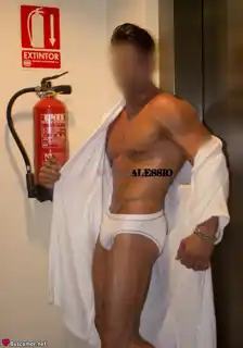 631766312 - Soy Alessio, busco a alguien que valore lo único.. sin miedo a lo diferente.