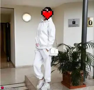 657910027 - soy Ana, busco risas y amistad