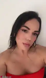 603338374 - Valentina busca un regalo especial en Jerez