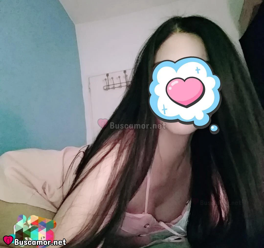 688579226 - Soy una chica dulce de Nervión, buscando amor verdadero.
