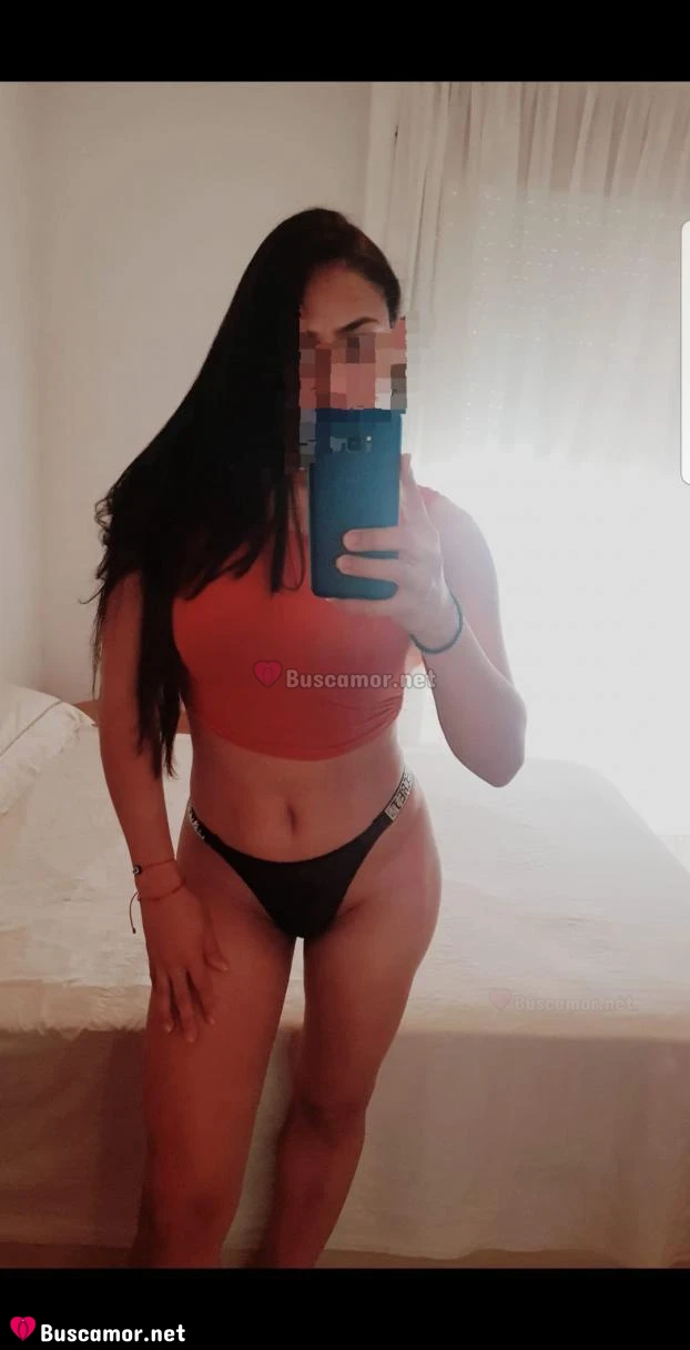 641370793 - busco alguien en amposta pa compartir risas y abrazos calidos
