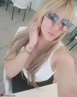 643259819 - Soy laura de miami.. busco buena onda y divirtirme mucho.