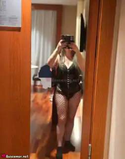 611884870 - siento k busko amor