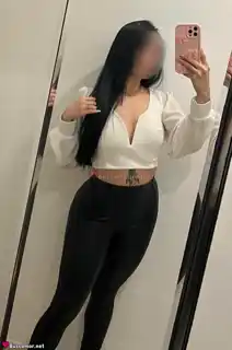 637413459 - Soy Vicky Morena, tatuada y con curvas especiales.. en Reus el trato es elegante y super VIP..