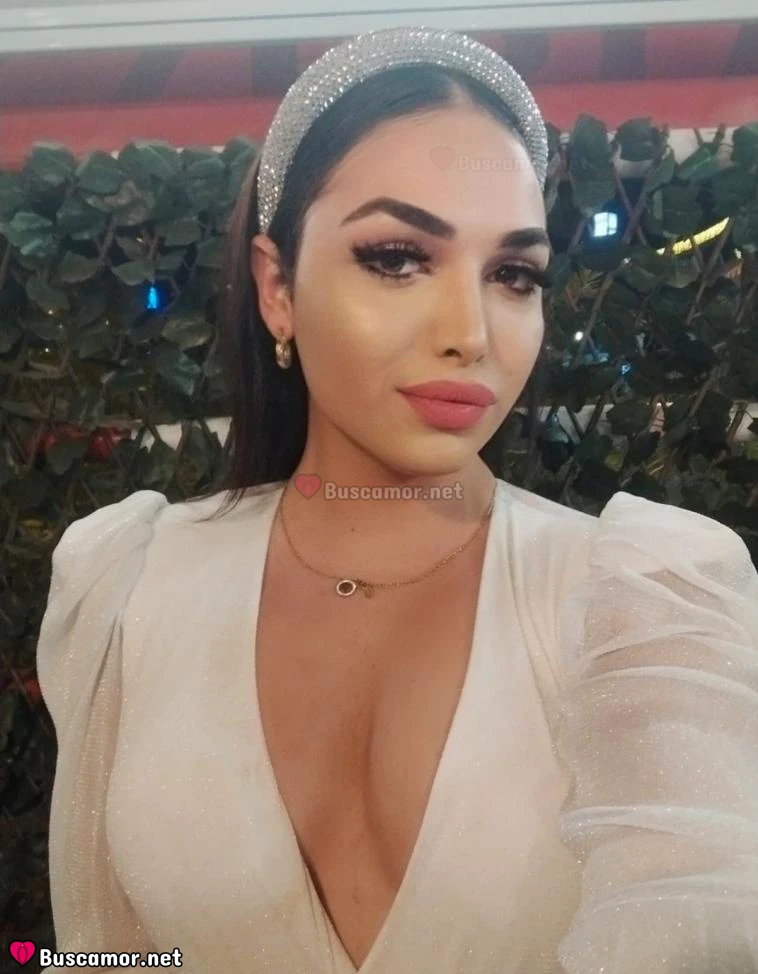 614278720 - biby regrese por navidad y disfrute con mi famila