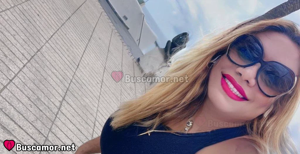 624526813 - Soy de latina.