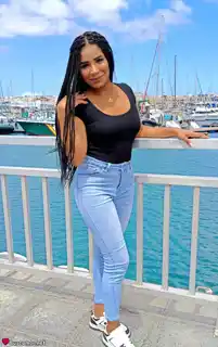 613586430 - Soy Veronica, busco risas y emocion.