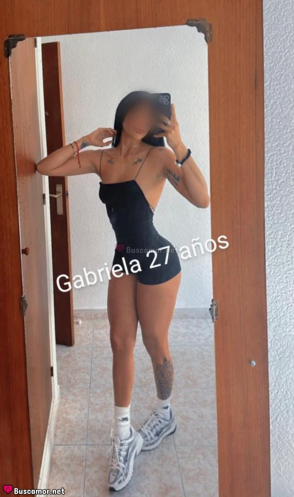 633553798 - Soy una amiga guapa, dulce y cariñosa siempre.