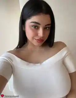 674069799 - Hola, soy Sofia de Colombia. Me encanta conocer gente nueva y compartir momentos divertidos en esta ciudad.