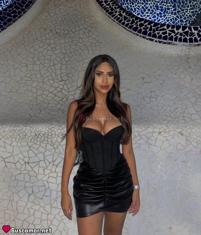 613668008 - soy Carol, 24 años en Castellon buscando un buen rato y aventura siempre.