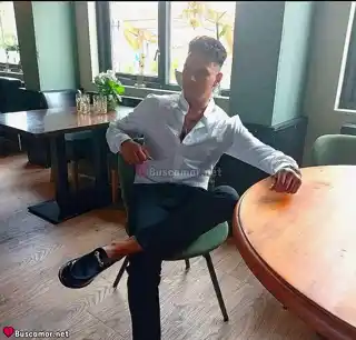 677209897 - Soy masajista profesional.