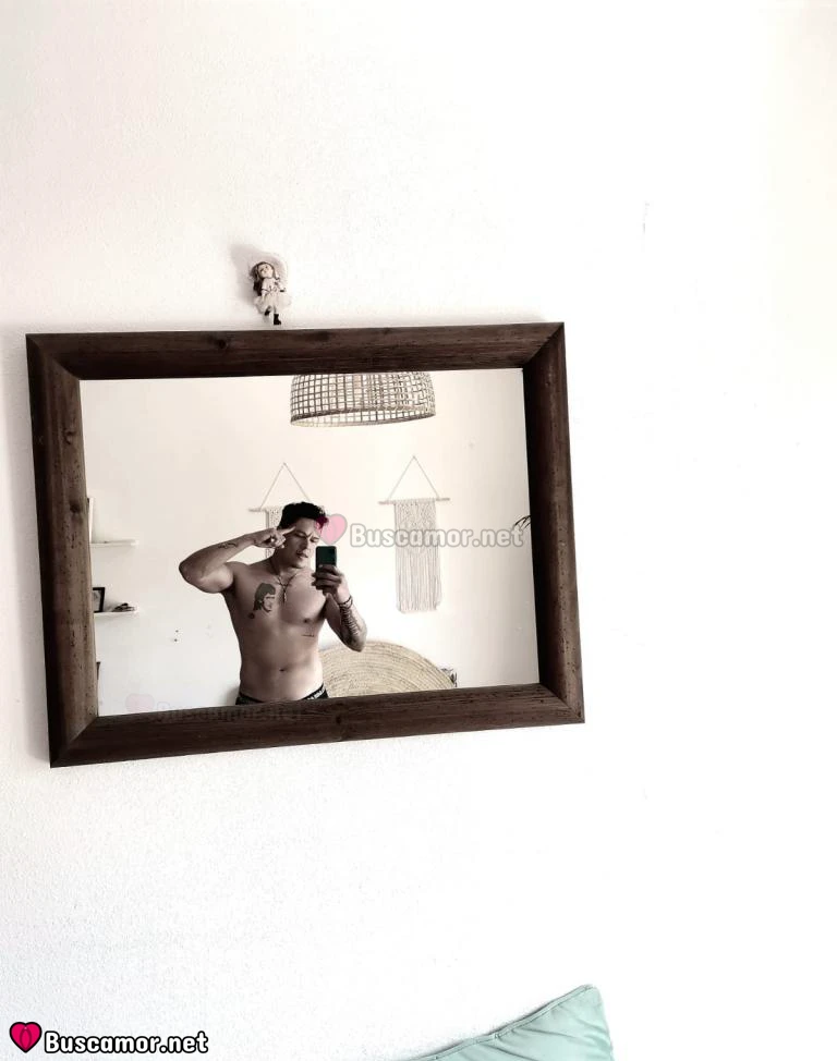 677209897 - Soy masajista profesional.