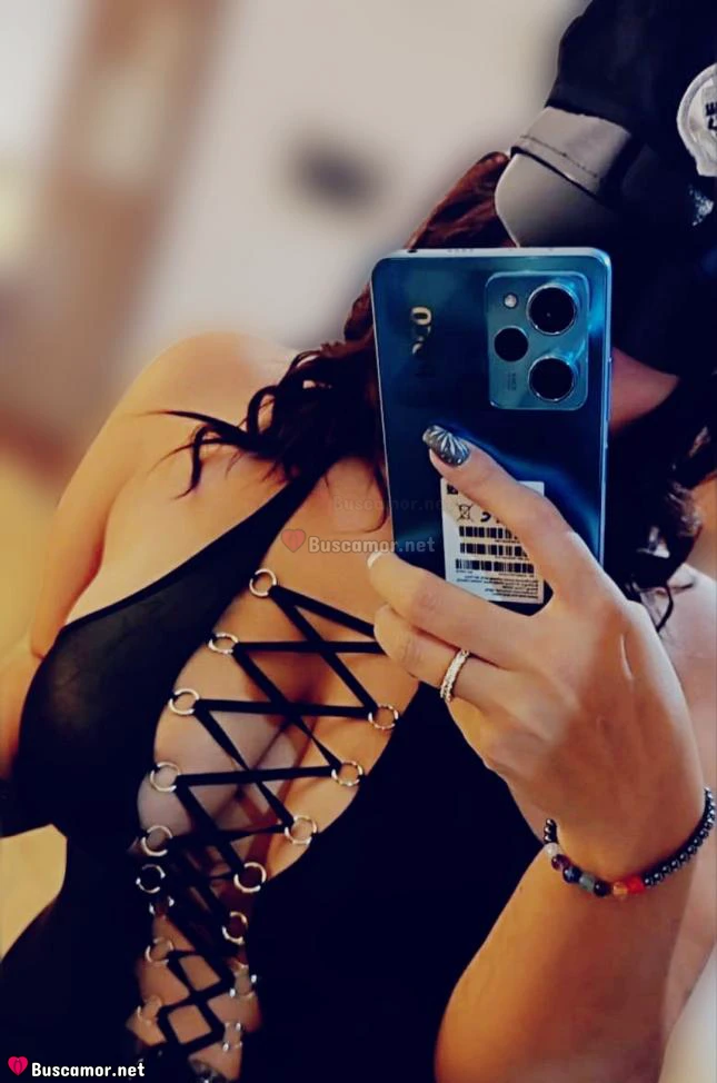 662122345 - Soy Novedad Mía, hermosa y carismática.