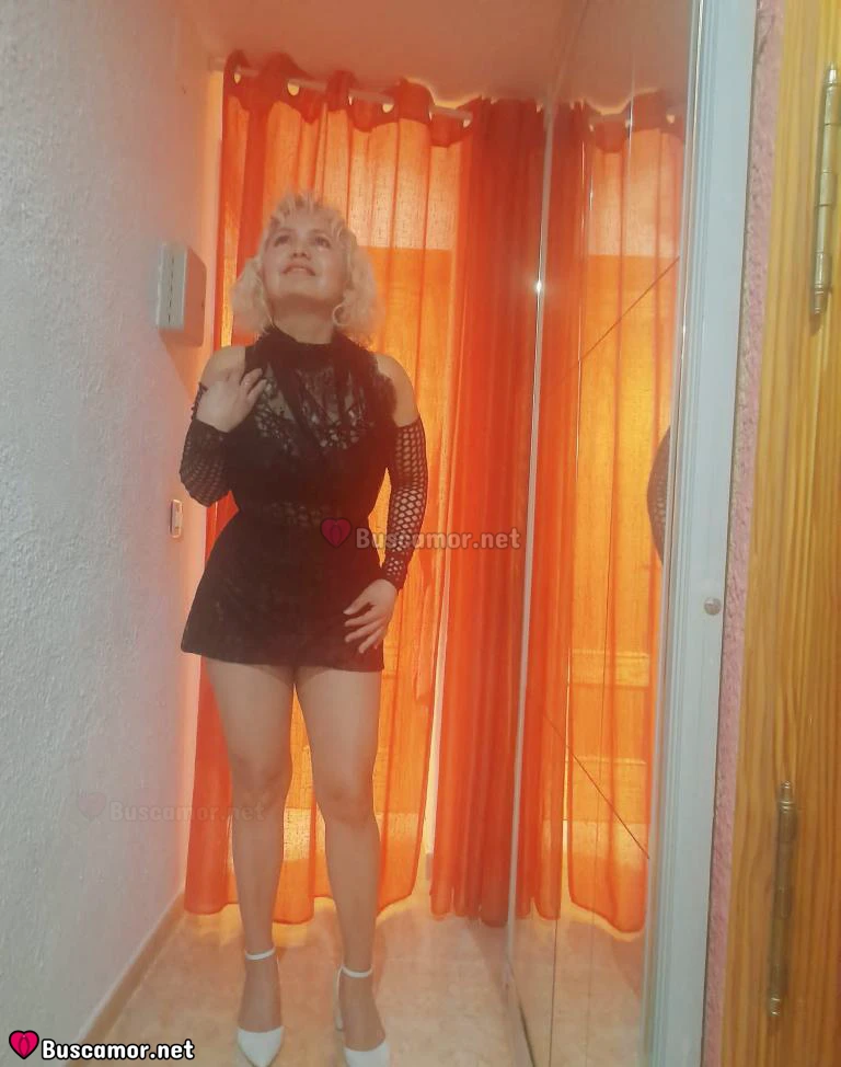 643371031 - Rubia me fascina