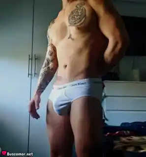 643564509 - Soy un colombiano en Barcelona, buskando lo mejor de la vida y gente interesante pa' conectar.