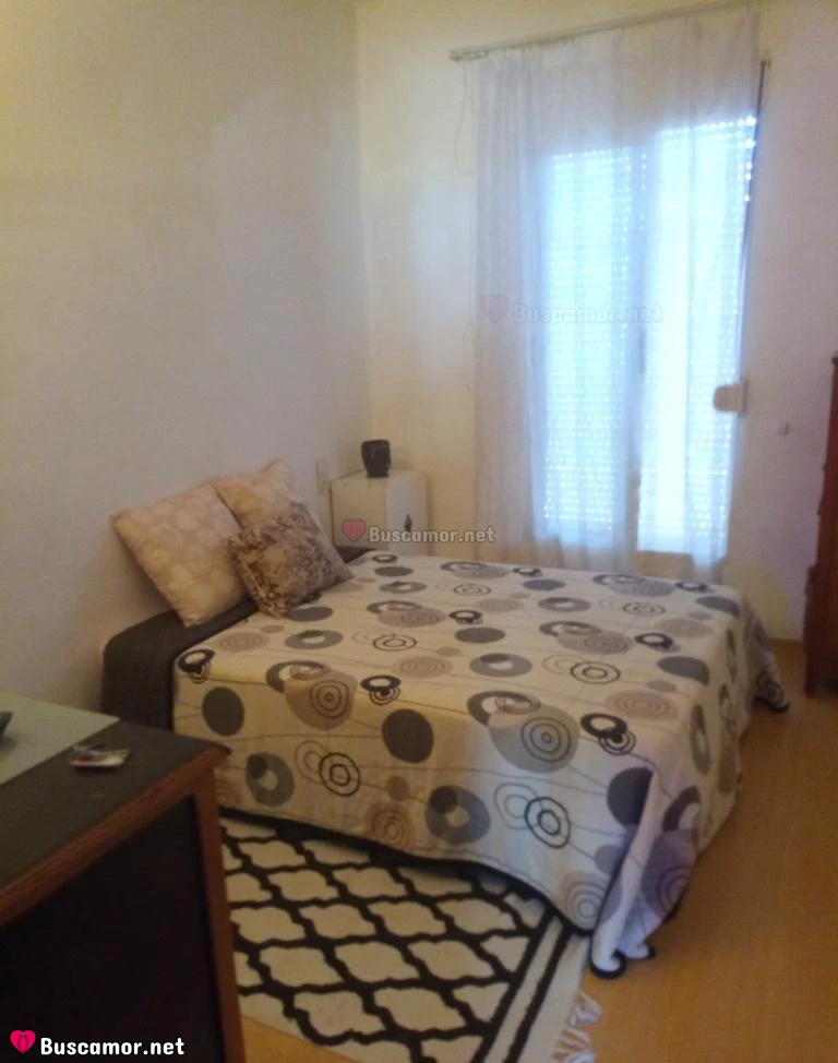 636570249 - NICOL EN GANDIA