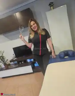 613752646 - Kenya me hace sentir super bien kon sus masajes