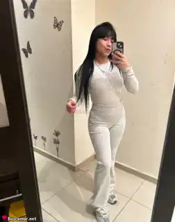 603329549 - Soy . una . chica . de . curvas . busco . algo . real. . me . encanta . la . sinceridad.