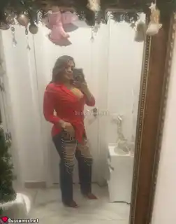 642646331 - Soy Luciana, me gusta salir a compartir momentos divertidos y disfrutar de la vida.