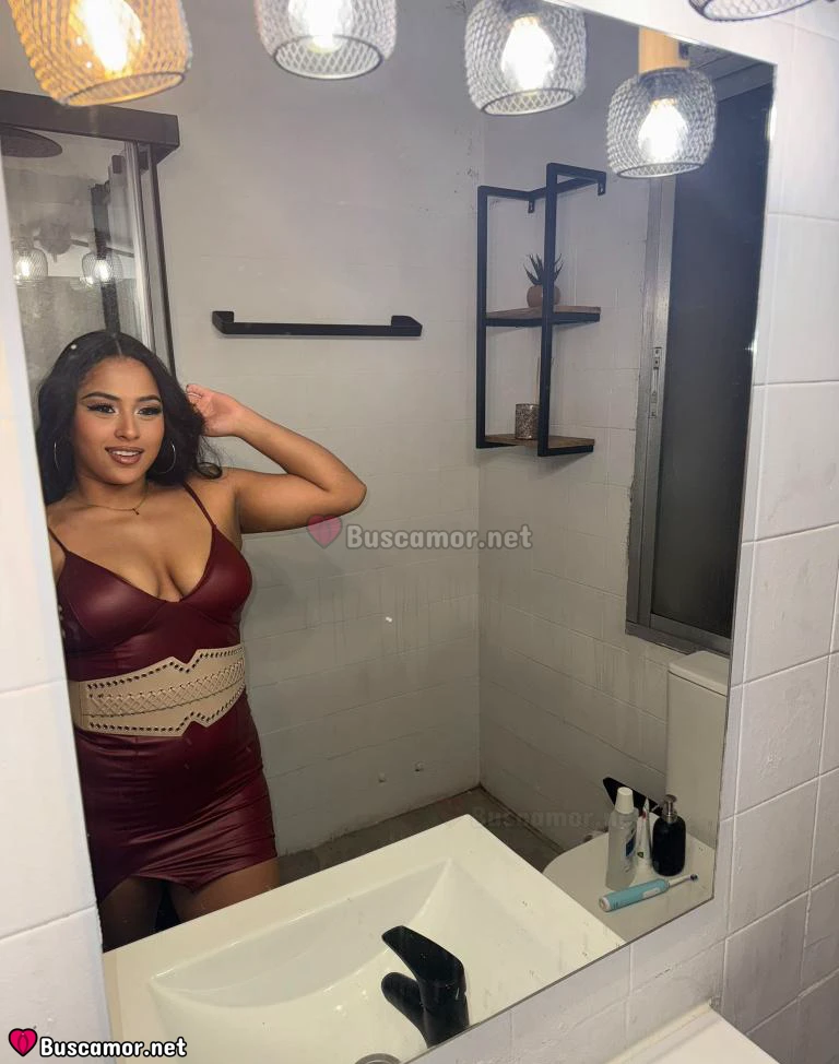 624738689 - Hola, soy una chica linda k busco amigos nuevos en esta ciudad hermosa.