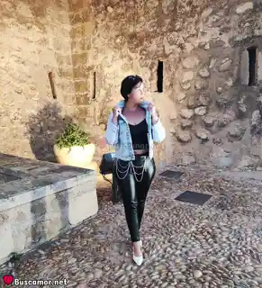 665562910 - Soy Karla y me gusta conecta con la energía positiva.