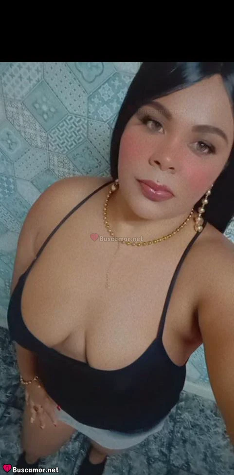 632940290 - karol es una jovencita hermosa, me encanta su chispa.