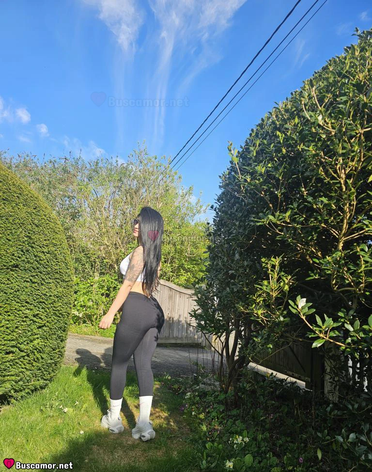 614752914 - Sara colombiana