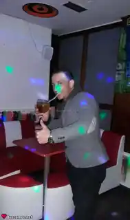 603228630 - Hola soy Juan busco pasar momentos chidos y divertidos, estoy listo para escuchar.