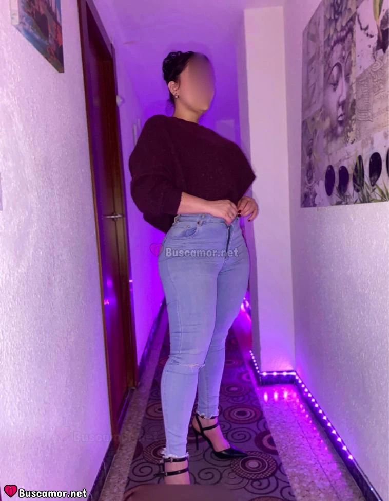613992940 - Soy Laura Vega, busco hombre k sume conmigo