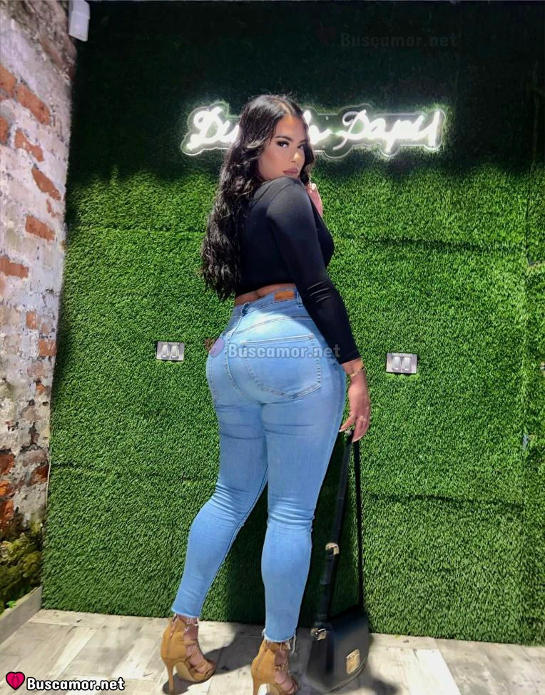 614627026 - Hola mis guapos, me agrada mucho