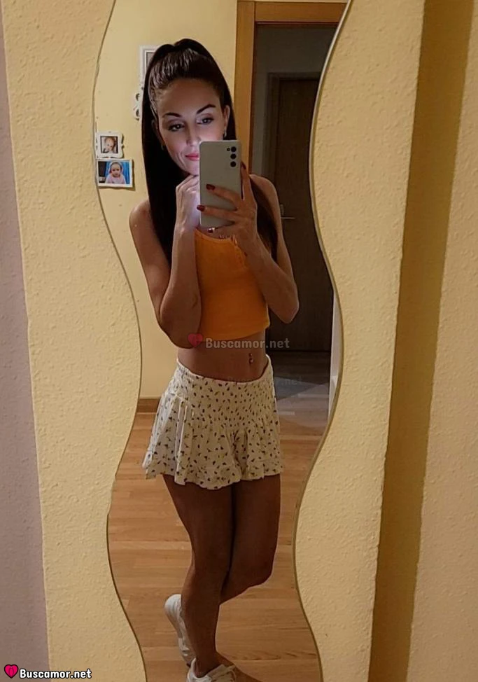 631030243 - Española jovencita real