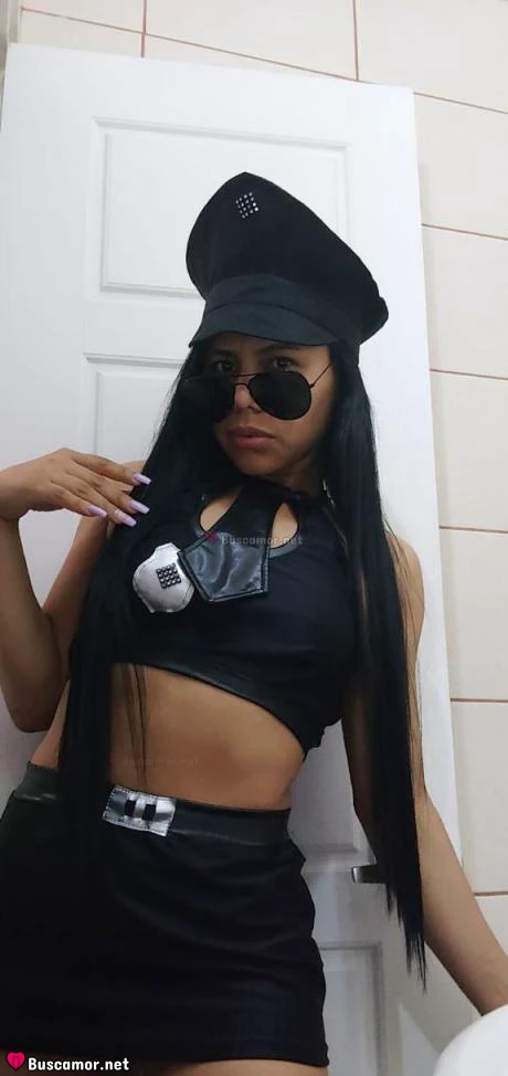 641819705 - soy cariñosa y dulce
