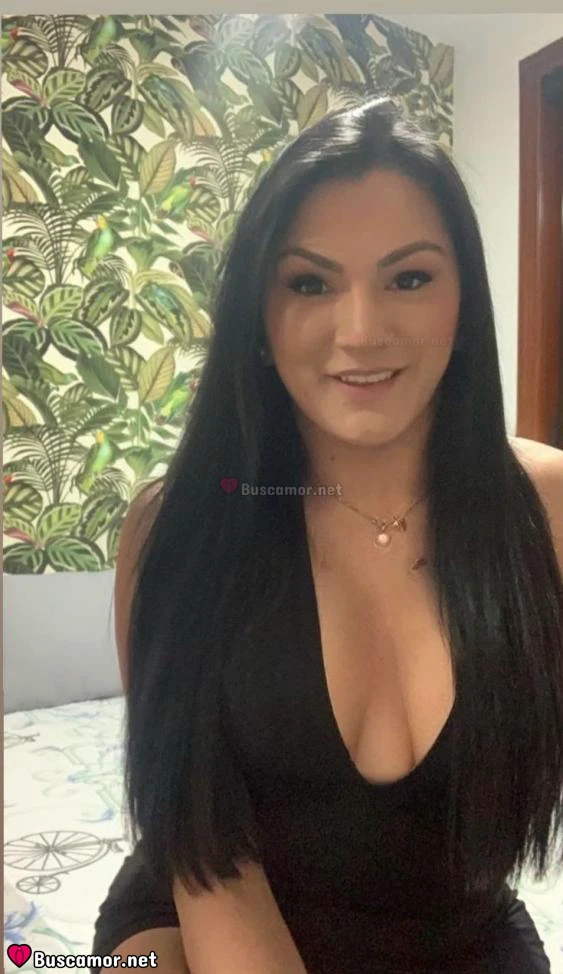 600064560 - Sabrina busca amor.