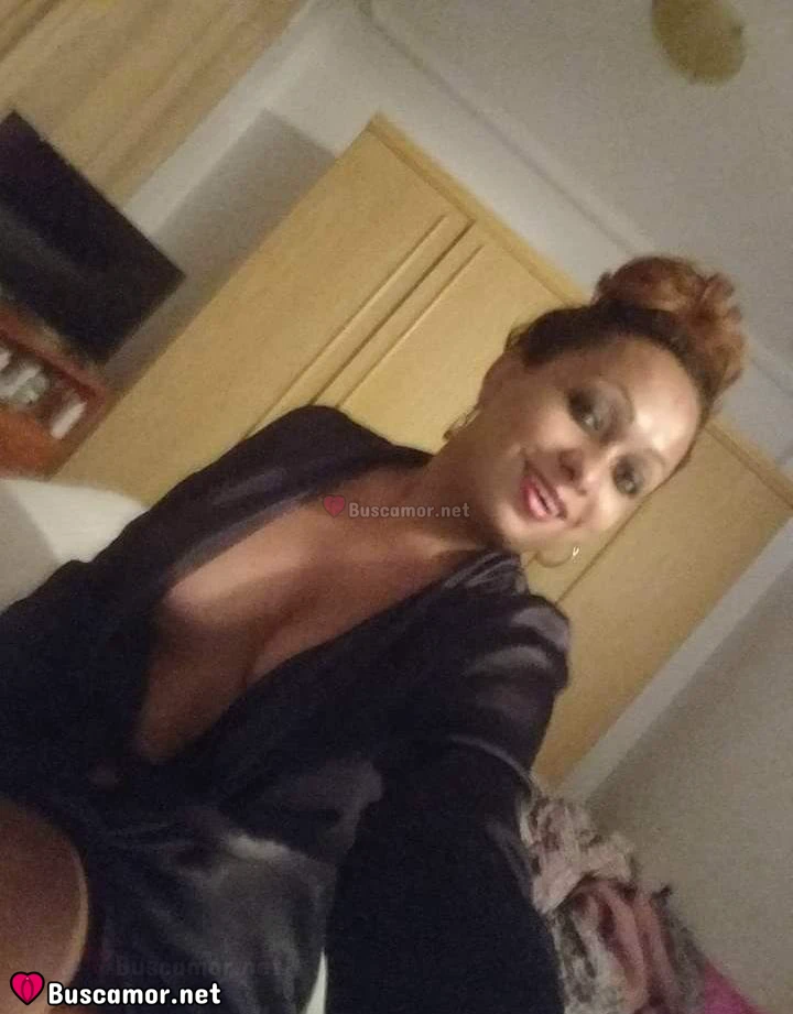 632599191 - Soy un travesti en el mercado de Alicante.