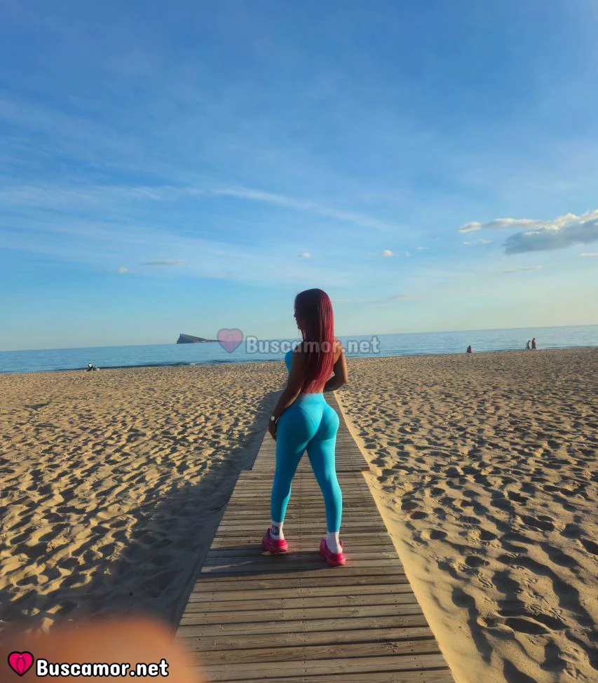 604351095 - Soy una latina hermosa y divertida, encanto.