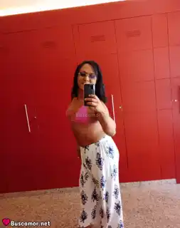 614772010 - SOY MIRELLA FERRAZ, BUSCO ALGO CHIDO EN DENIA MARINAS.