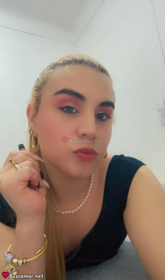 653613619 - Ana , trans y