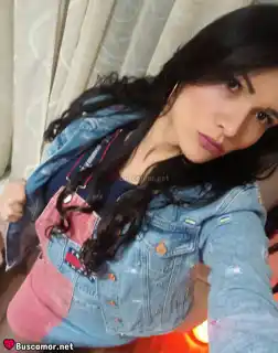 613584707 - Hola, soy Silvana, me encanta compartir momentos divertidos y relajantes. Busco una chica especial ✨💖