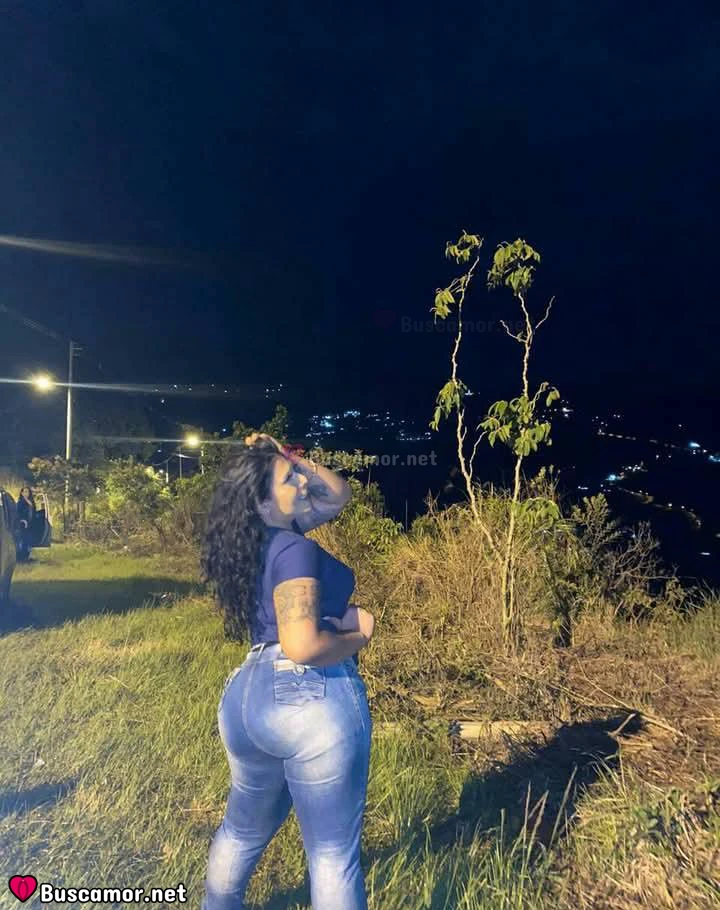 632284492 - Descubrí Trans Latina en Oviedo, cerca de la Plaza de Toros. Fascinante lugar.