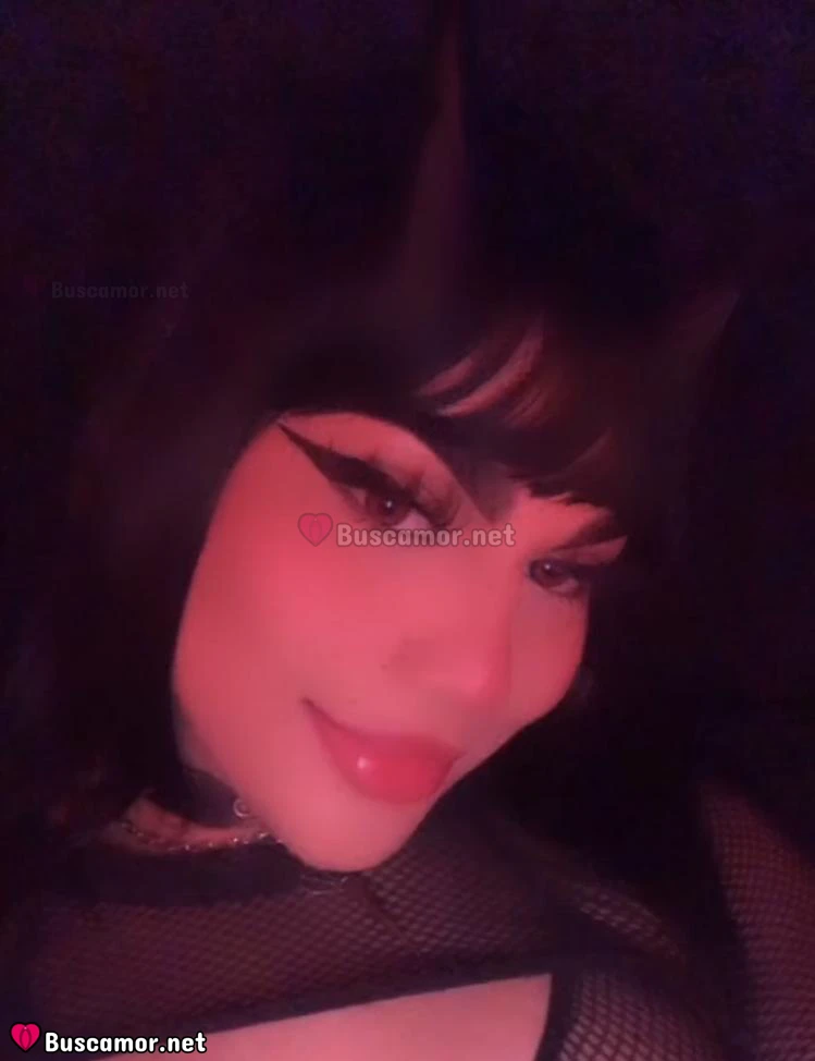 671518261 - Soy una gótica divina 🖤