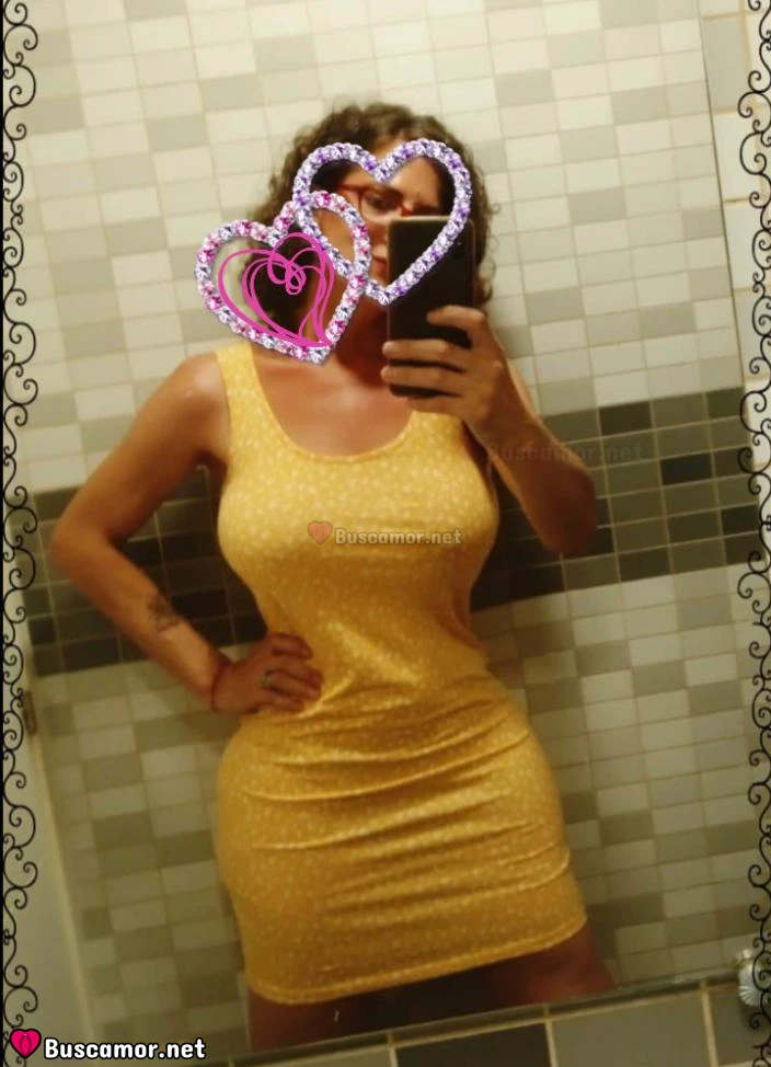 612488412 - Hola, soy tu vecina, me gusta tender sabanas mm😉