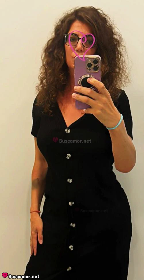 612488412 - Hola, soy tu vecina, me gusta tender sabanas mm😉