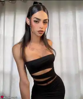 643226982 - Soy feliz y divertida